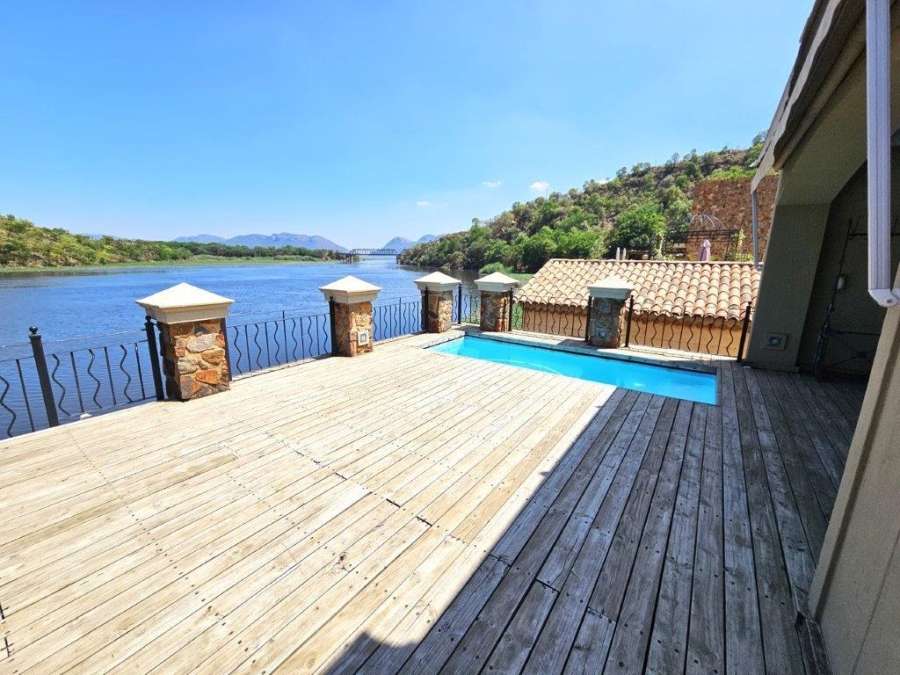 5 Bedroom Property for Sale in Estate D Afrique North West